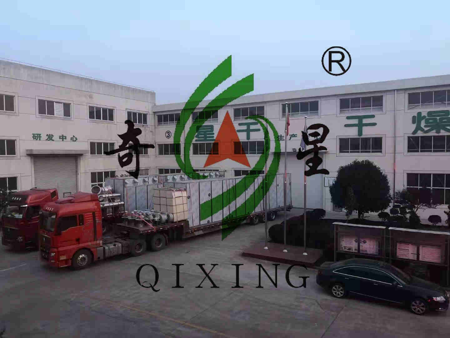 我公司山東某客戶(hù)單位在我司訂購(gòu)的6臺(tái)FCT-C-III型熱風(fēng)循環(huán)烘箱已完成裝車(chē)，發(fā)往客戶(hù)單位。